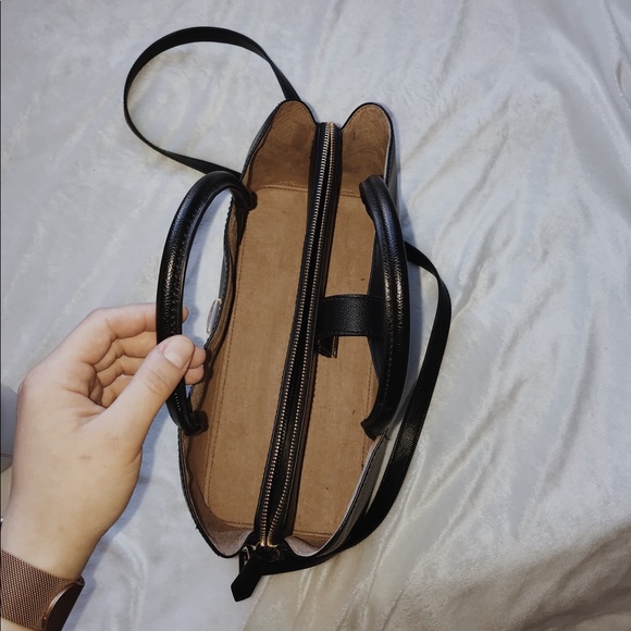 Satchel - Picture 3 of 3